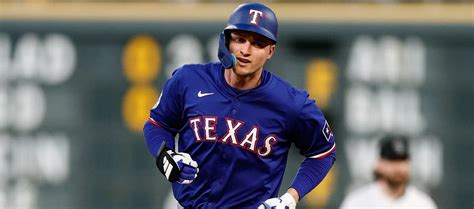 MLB Player Prop Bet Odds, Picks & Predictions: Friday (8/30).
